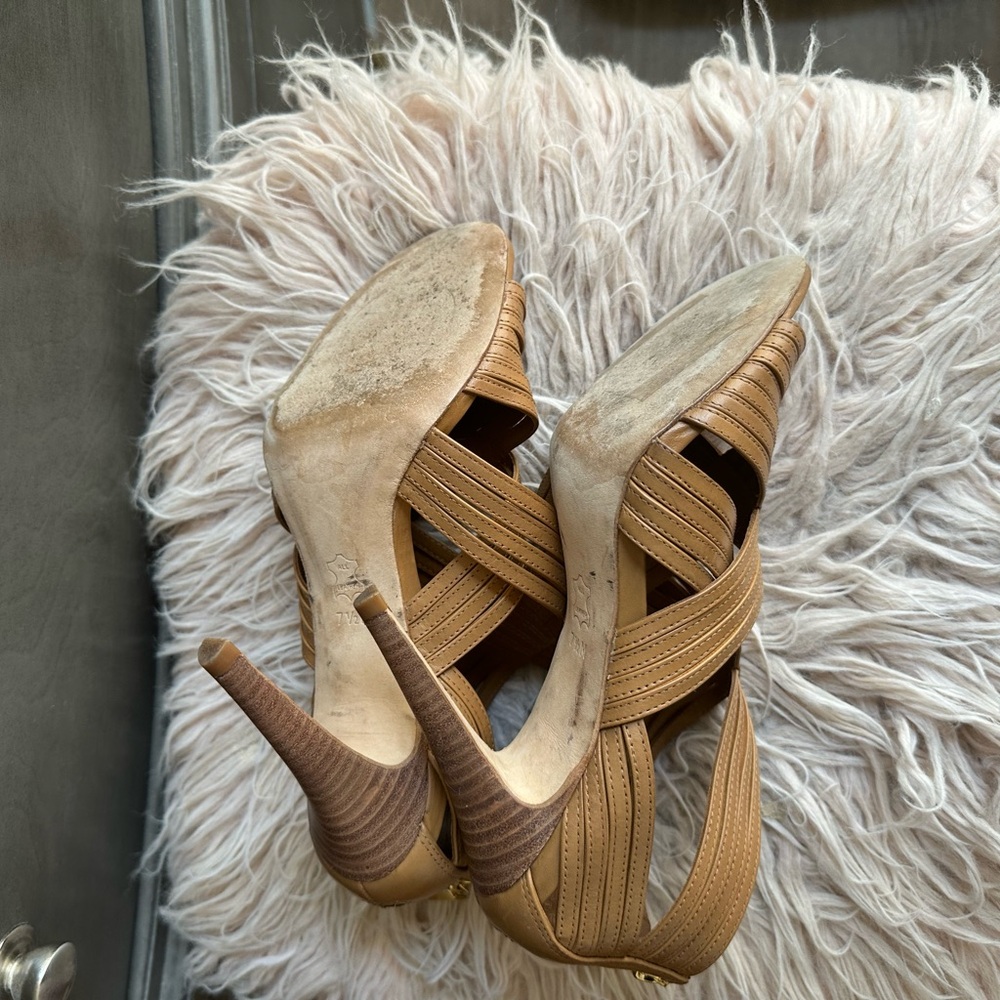 Tory Burch Heels - Picture 2 of 5
